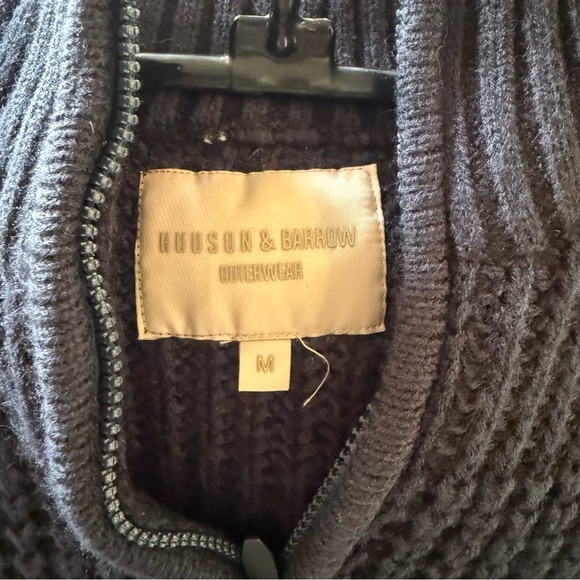 NWT Hudson & Barrow 1/4 zip pullover M - Picture 9 of 10